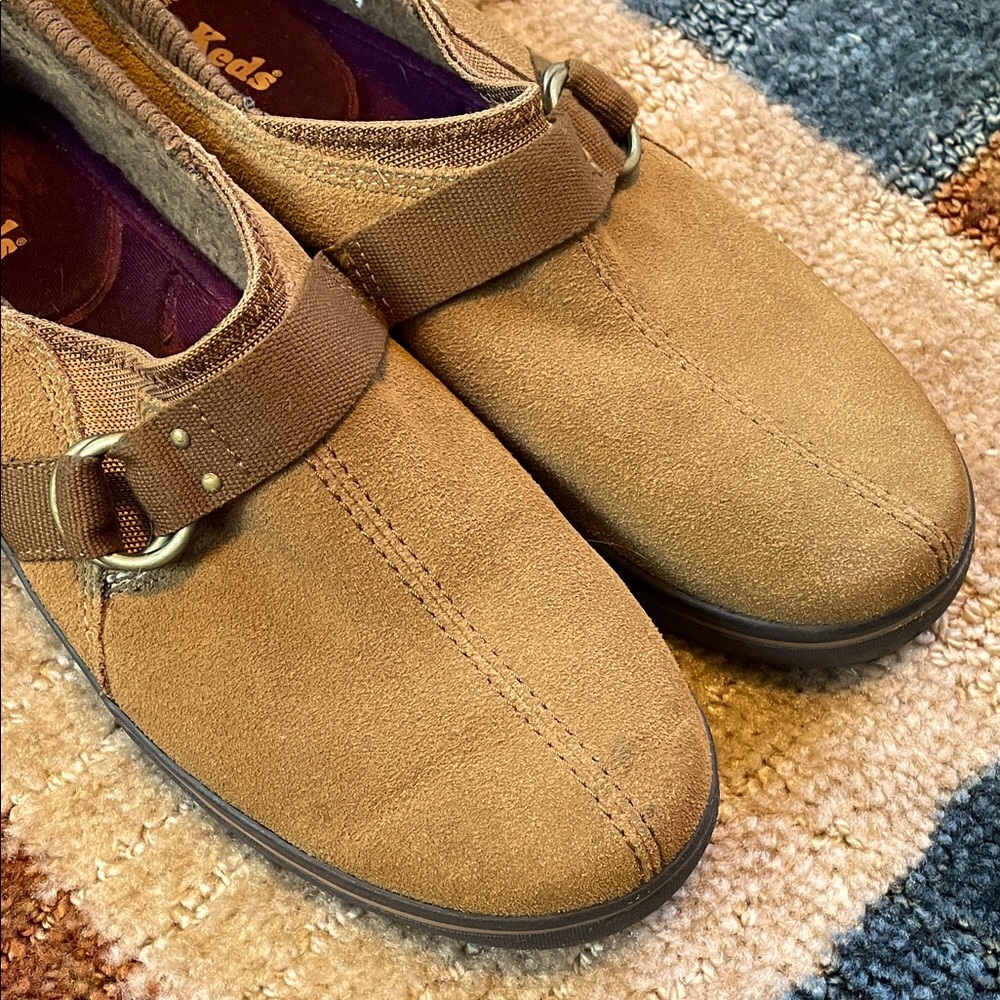 Keds Women’s Tan Slip-On Suede Springy Steps Loafers
